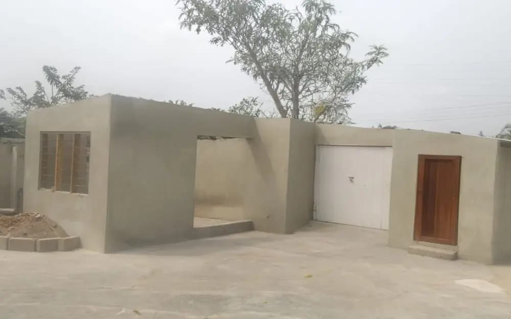 A MATCKON build under construction — blockwork and plaster stage