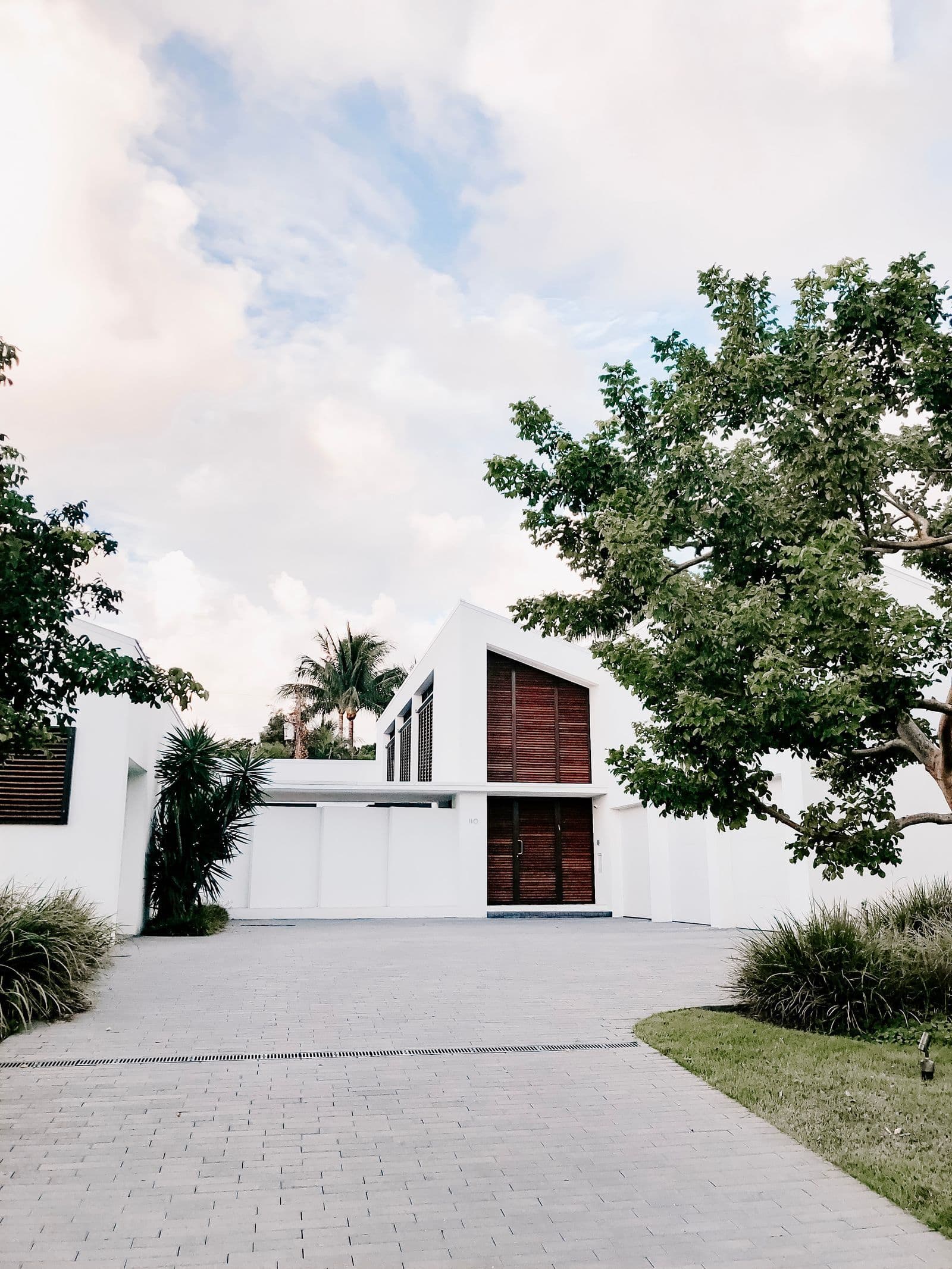Airport Hills Duplex: view 2