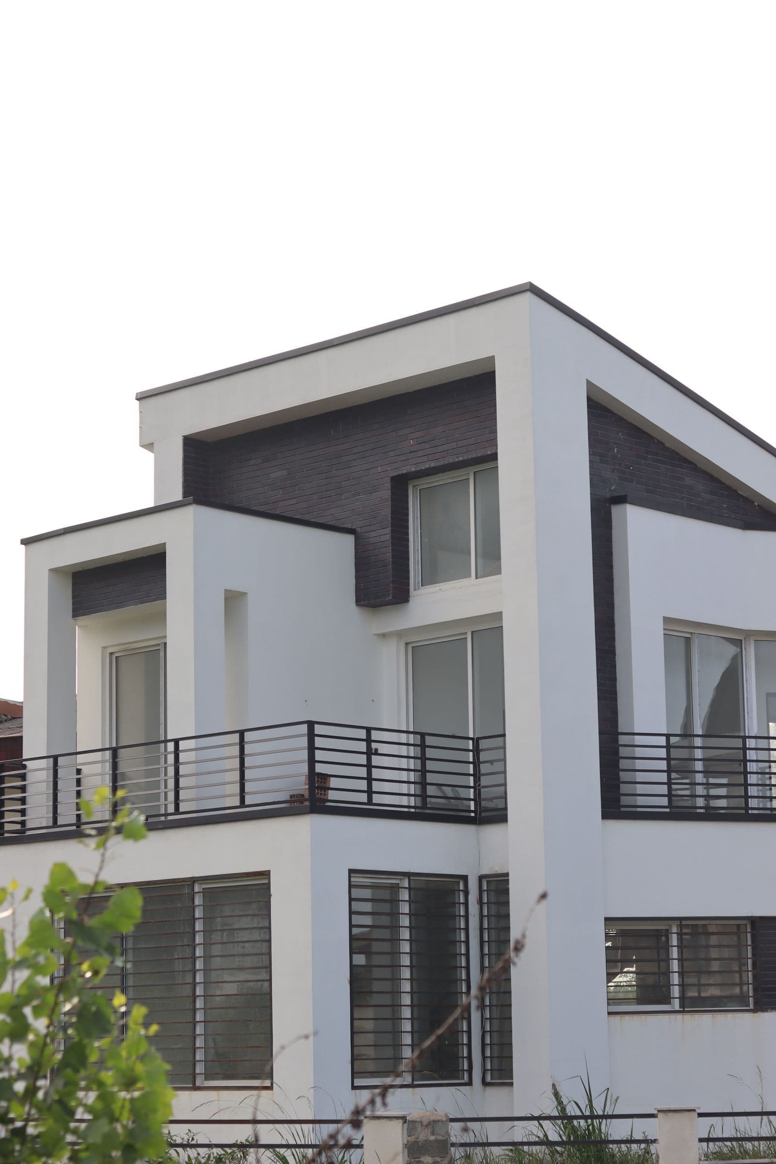 Airport Hills Duplex: view 4