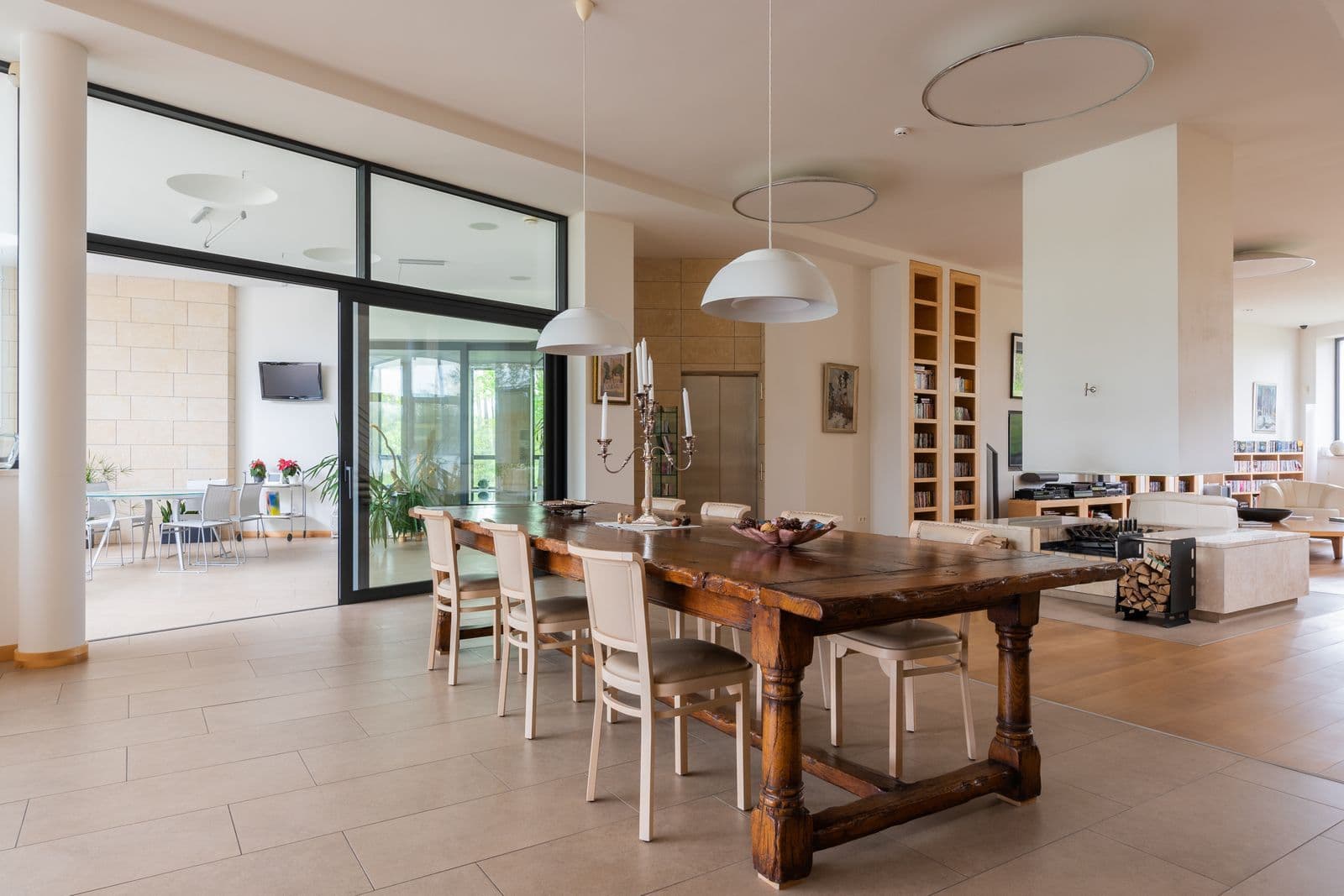 Airport Hills Duplex: view 5