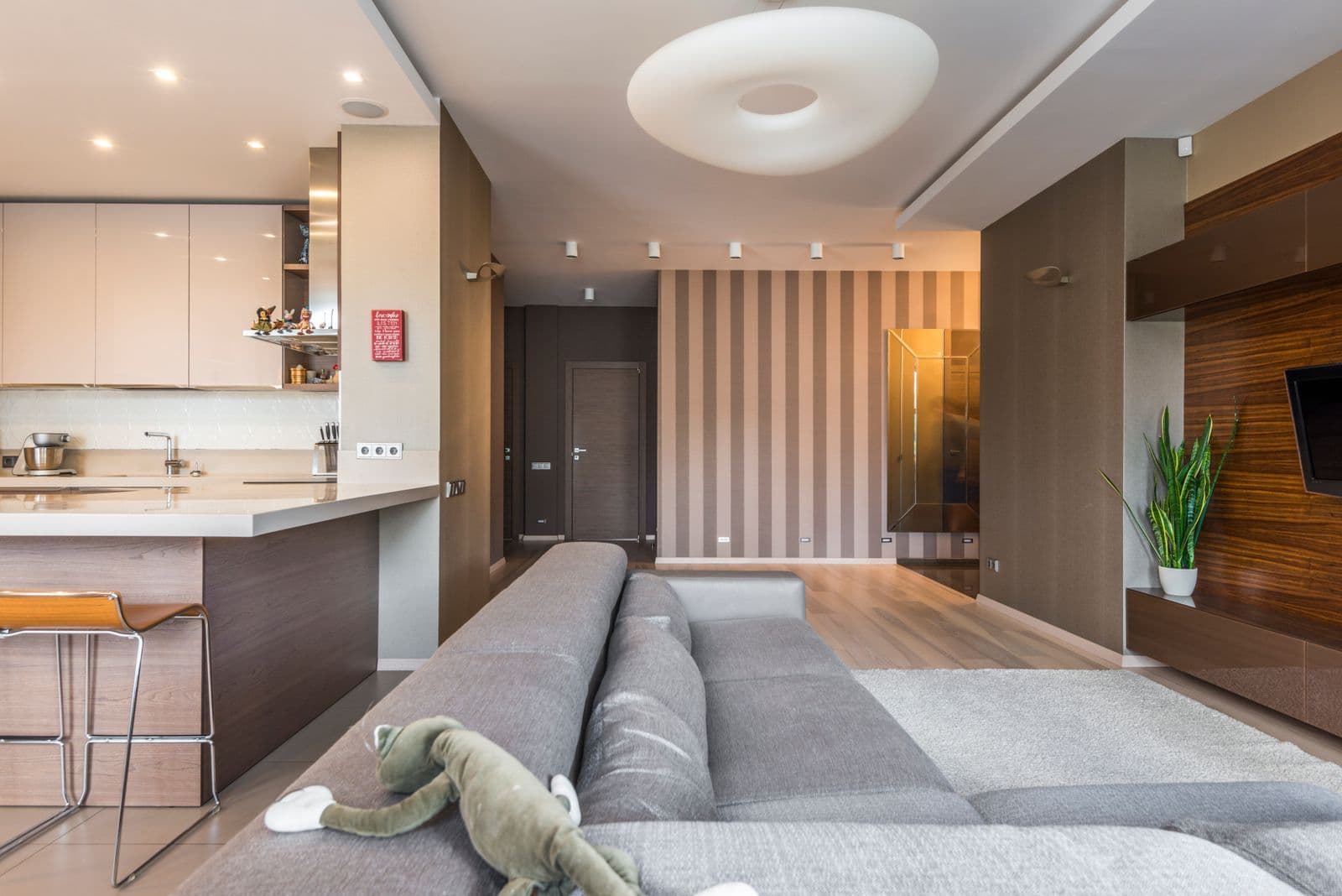 Labone Apartment Remodel: view 9