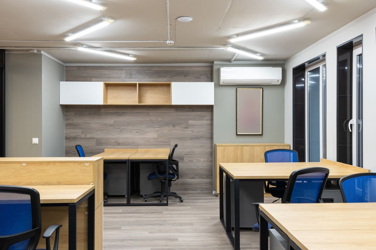 Ridge Corporate Fit-out: view 2