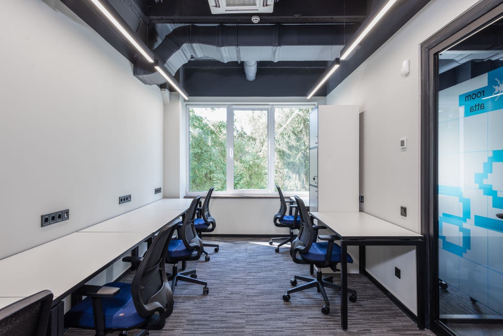 Ridge Corporate Fit-out: view 9