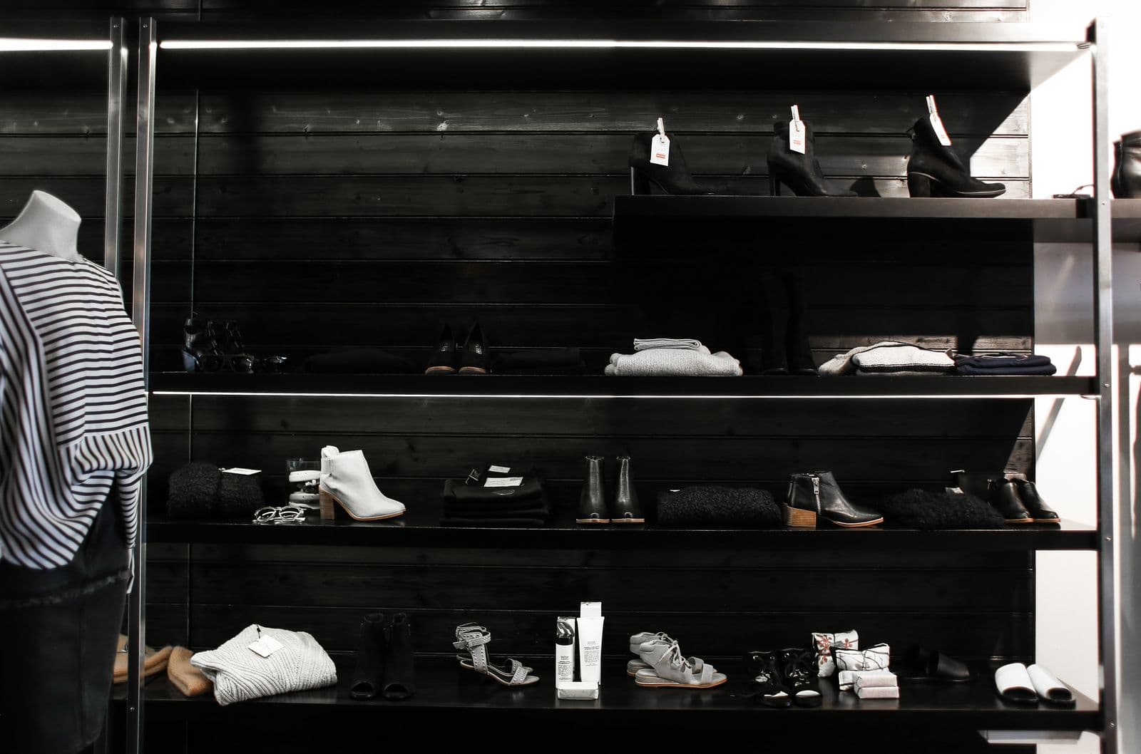 Osu Retail Fit-out: view 7