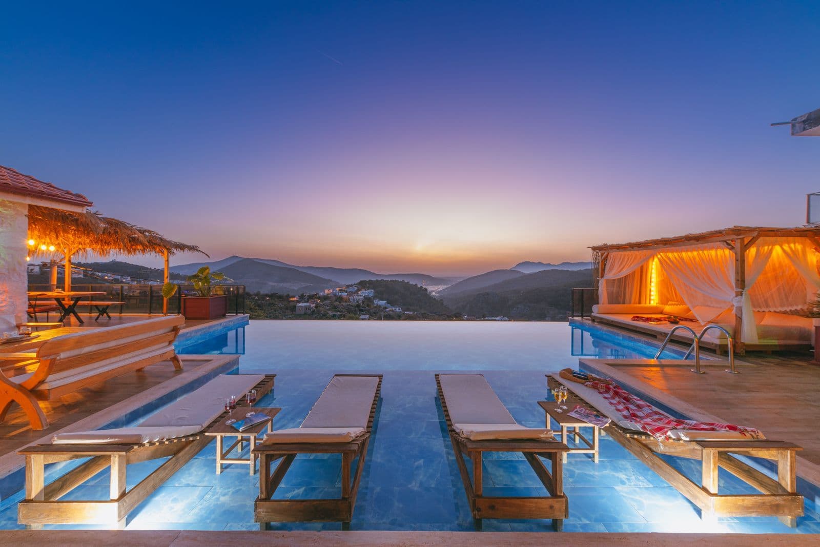 Aburi Hilltop Lodge: view 9