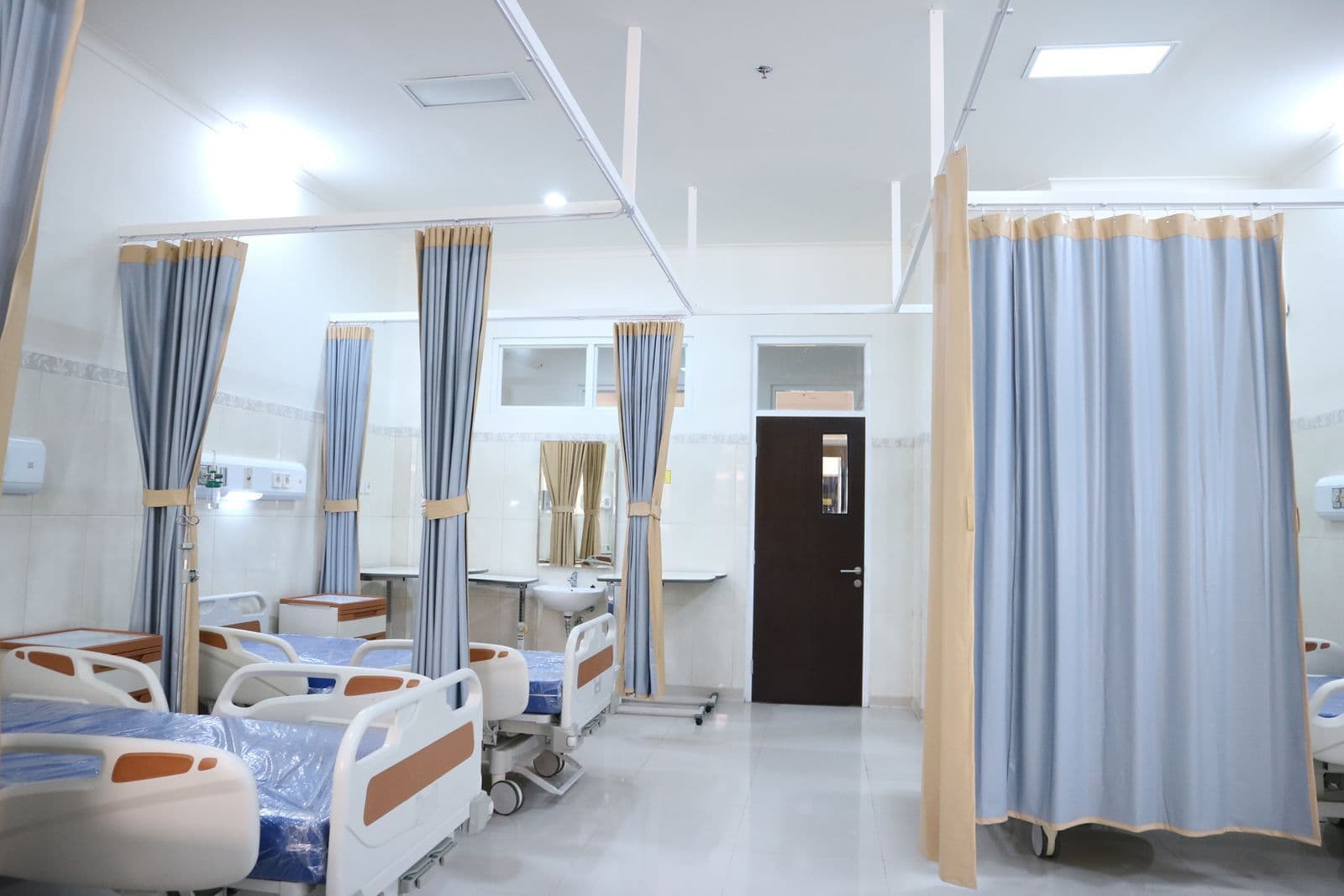 Accra Community Clinic: view 7