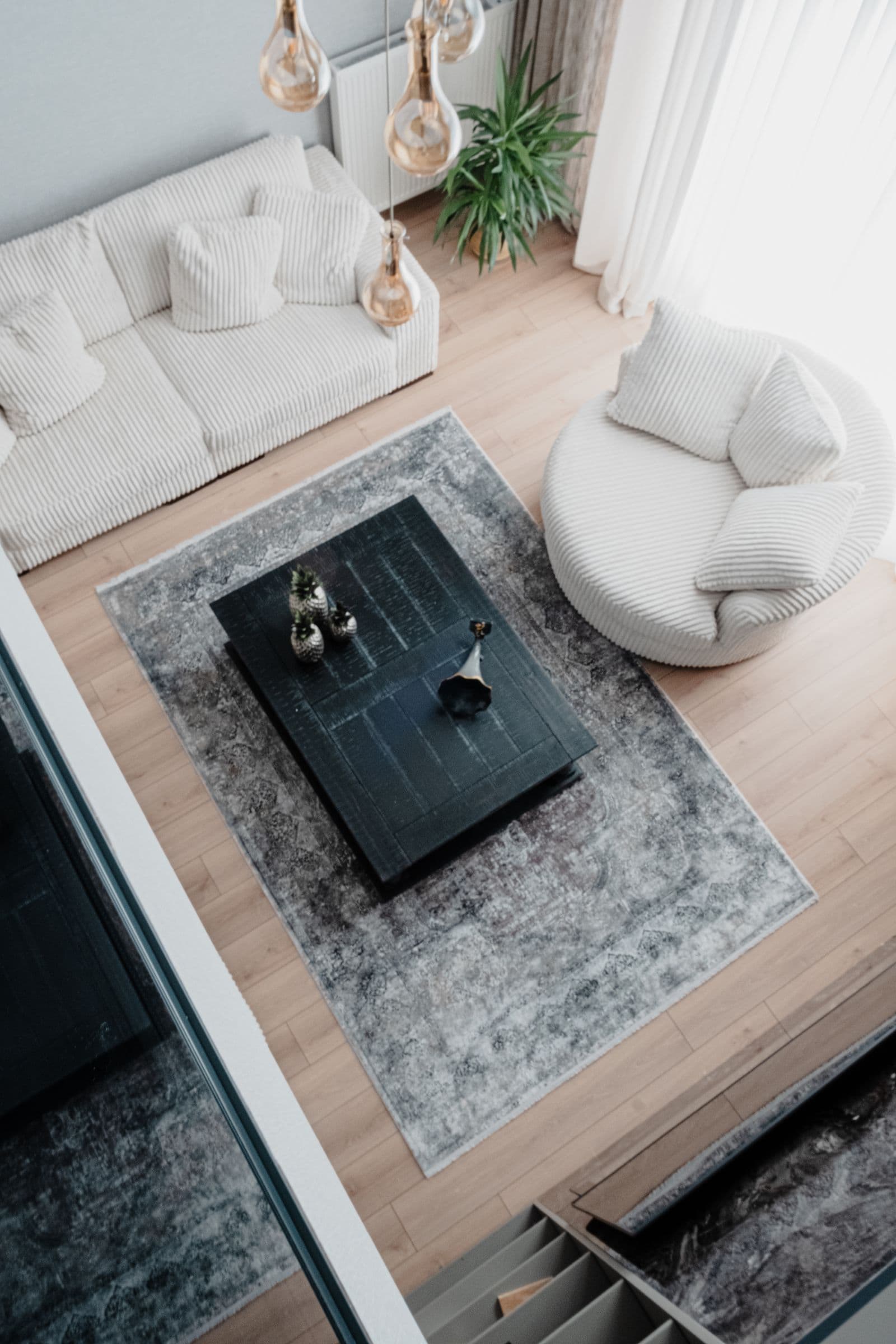 Cantonments Penthouse Interior: view 5