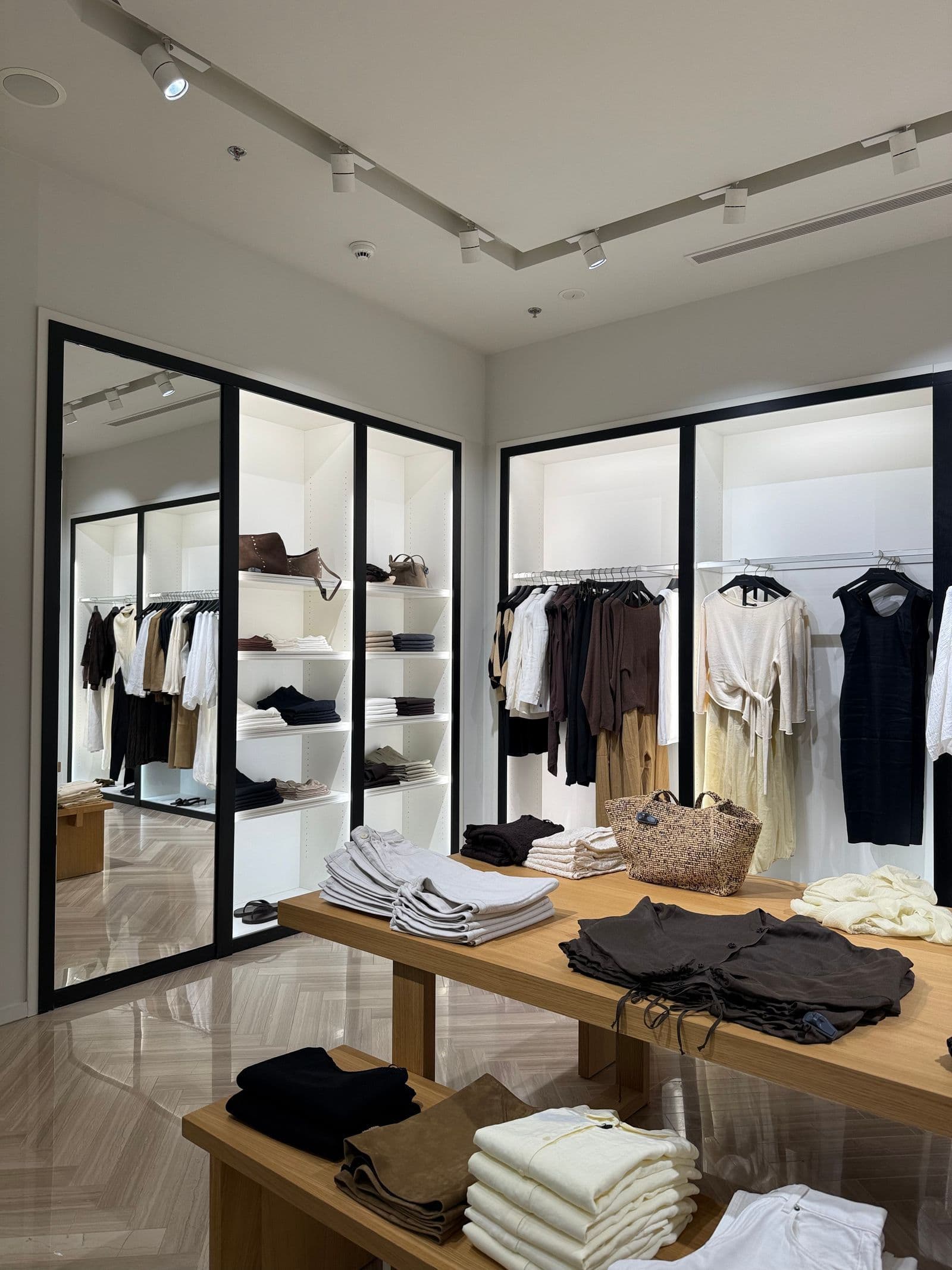 Osu Retail Fit-out, Accra
